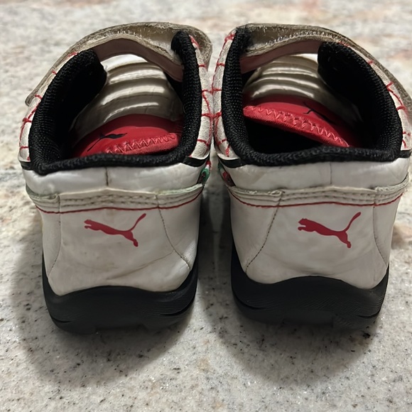10/$30 Puma Ferrari Toddler Running Shoes - Picture 3 of 8